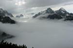 Blick auf das bewlkte Reintal mit Alpspitze
