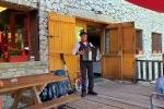 Musiker auf der Hütte
Musiker auf der Hütte