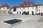 Im Uferviertel Lent
